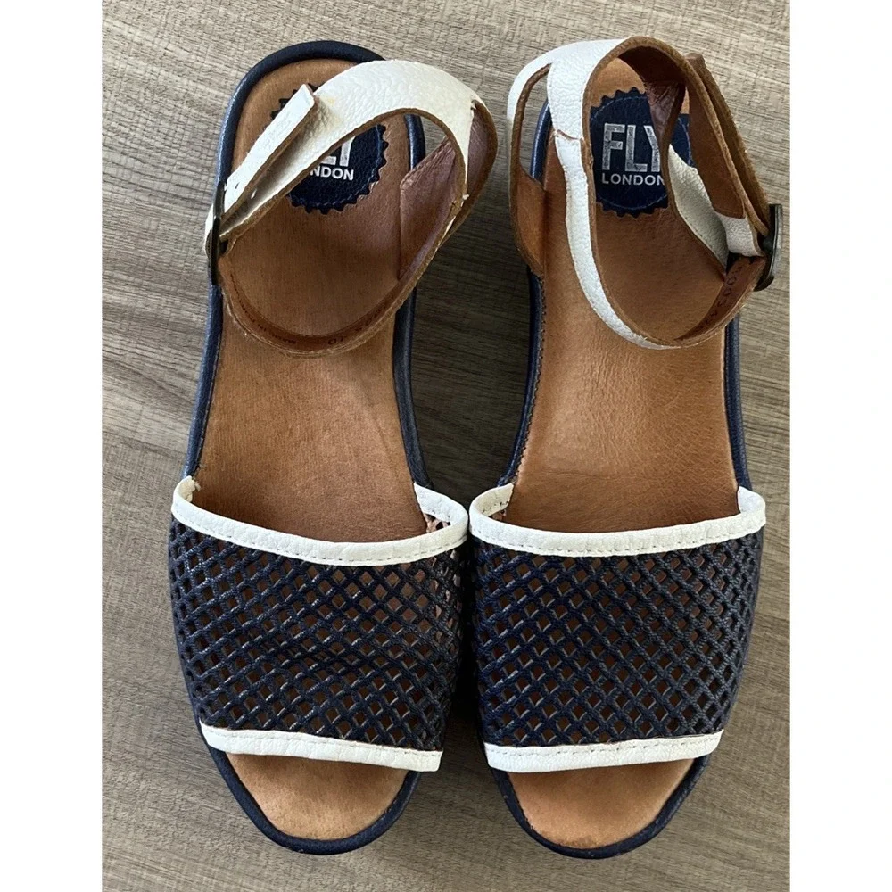 FLY LONDON Navy & White Mesh Front Leather Platform Wedge Sandals SIZE 9-9.5/40